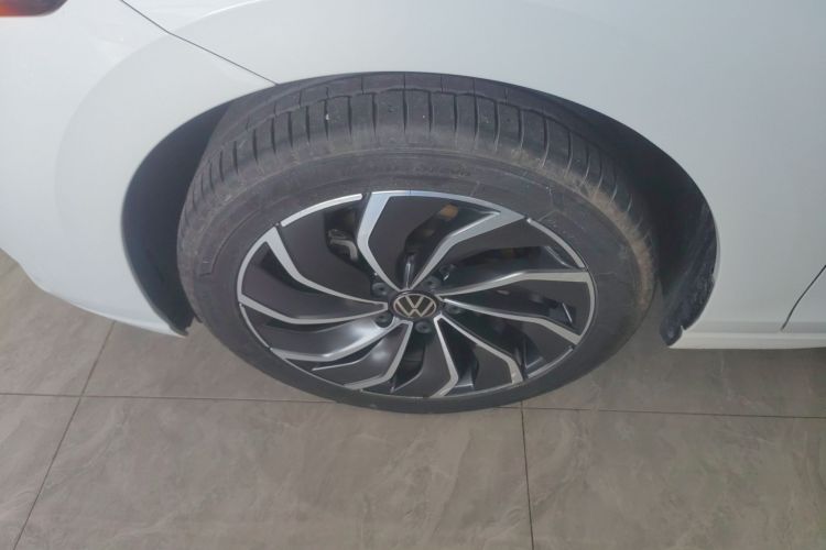 大众 高尔夫 2024款 280TSI DSG Pro 50年传奇版车身外观6007