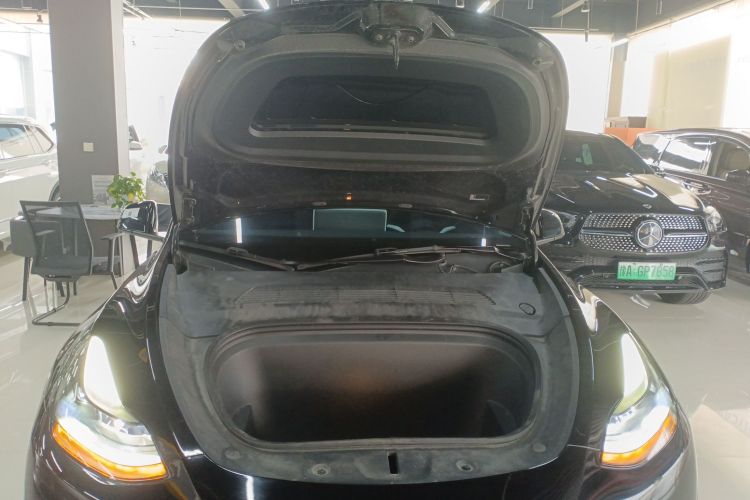 特斯拉 Model Y 2021款 标准续航后驱版局部细节24