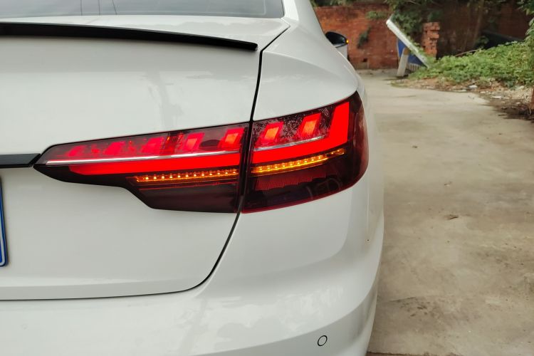 奥迪A4L 2022款 40 TFSI 豪华动感型车身外观6003