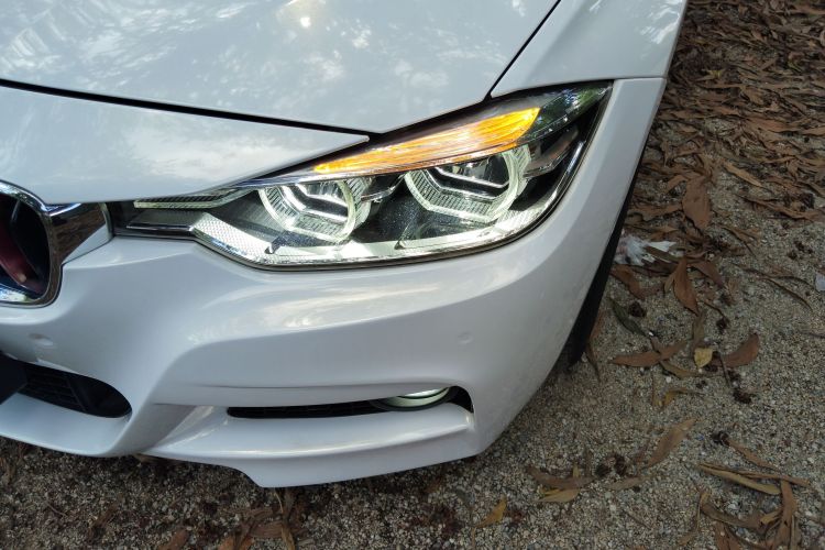 宝马3系 2017款 320i M运动型局部细节36