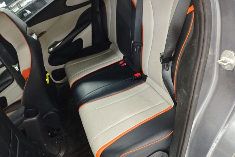 比亚迪 海豚 2021款 405km 时尚版中控内饰21