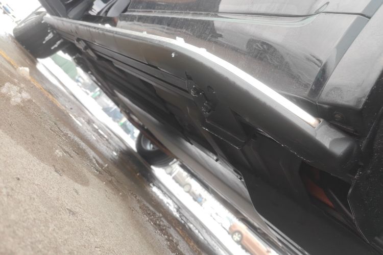 理想汽车 理想ONE 2020款 增程6座版局部细节9002