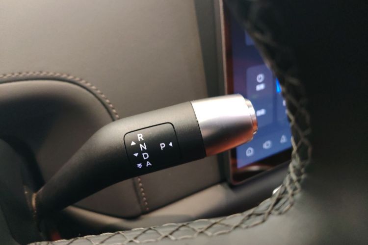 理想汽车 理想L6 2024款 Pro中控内饰18