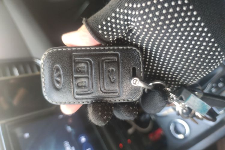 奇瑞 瑞虎5x 2019款 HERO 1.5L CVT时尚版中控内饰7001