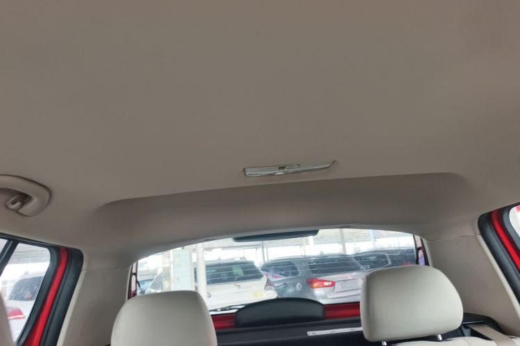 斯柯达 晶锐 2012款 1.6L Scout局部细节22