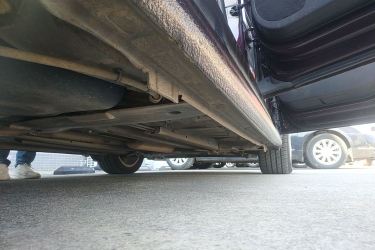 DS 5LS 2015款 1.6T 舒适版THP160局部细节9001