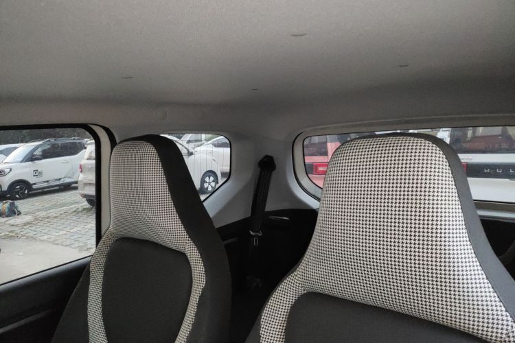 五菱汽车 宏光MINIEV 2024款 第三代 215km 青春版中控内饰22