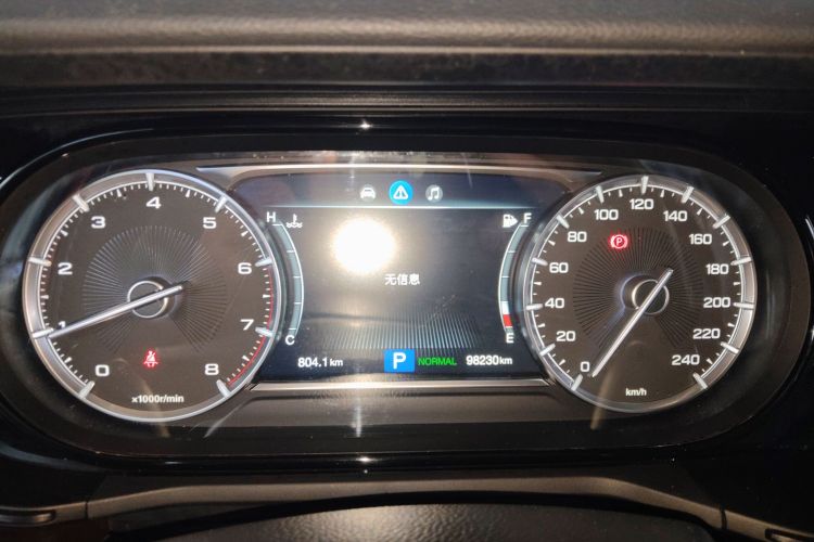 广汽传祺 传祺GA6 2019款 270T 自动豪华版中控内饰14