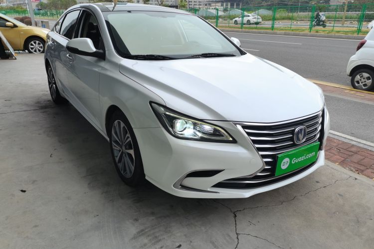 长安 睿骋CC 2018款 1.5T 自动豪雅型 国V车身外观3