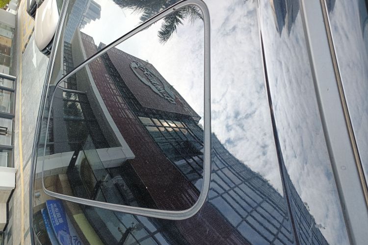 本田 艾力绅 2019款 2.0L 混动至尊版局部细节57