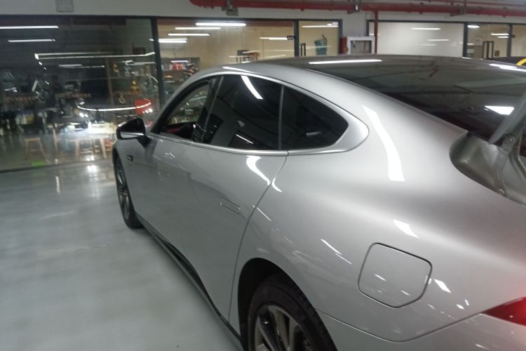 小鹏P7 2020款 670E车身外观6003