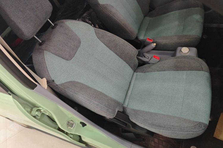 凌宝汽车 凌宝BOX 2022款 卓文君Pro版局部细节41