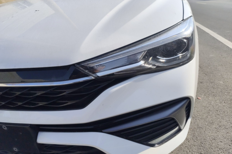 荣威i5 2021款 1.5L CVT铂金版局部细节36