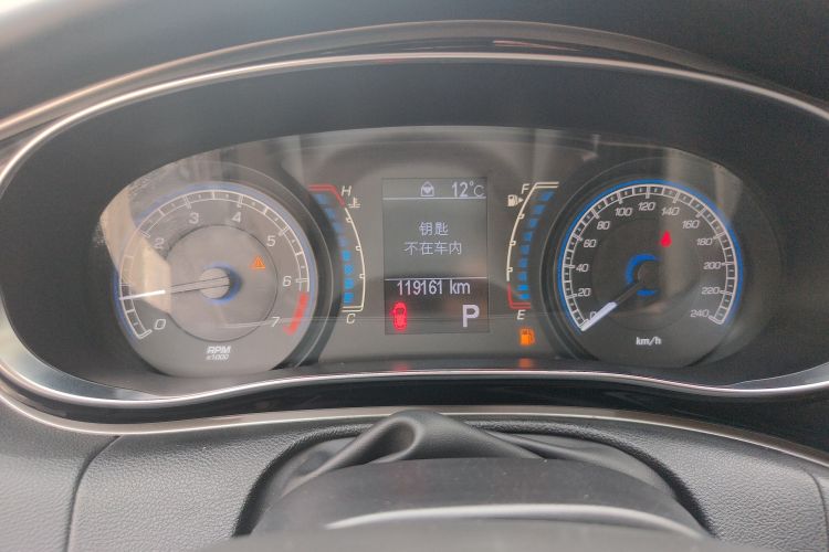 菲亚特 致悦 2014款 1.4T 自动舒适版中控内饰14