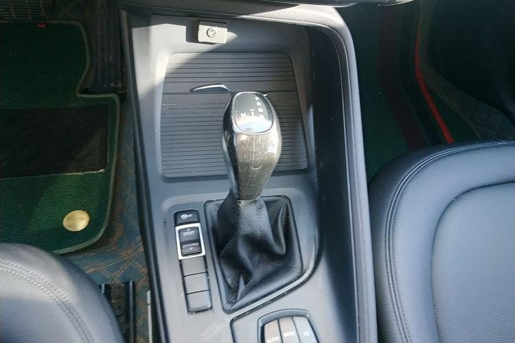 宝马X1 2016款 sDrive18Li 时尚型中控内饰18