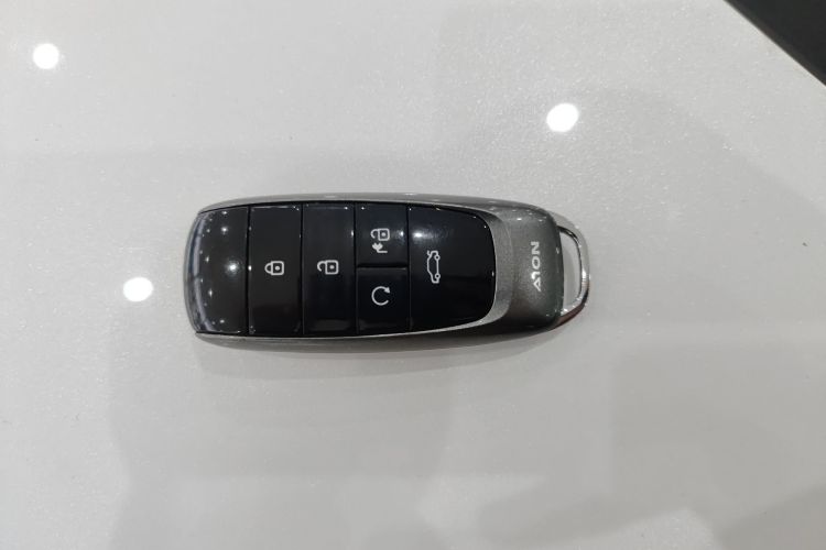 埃安 AION S 2022款 炫 580 59.4kWh中控内饰11