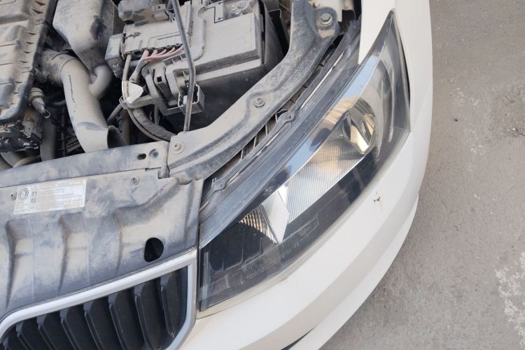 斯柯达 晶锐 2017款 1.4L 自动车享版局部细节9007