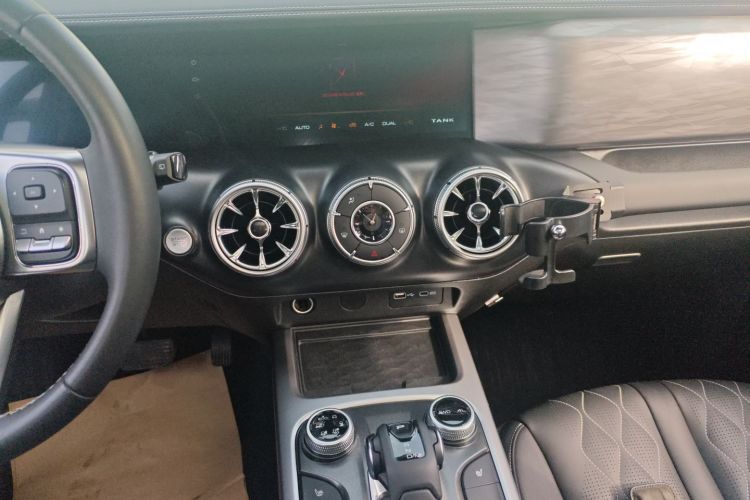 坦克300 2021款 城市版 2.0T 很有型局部细节16