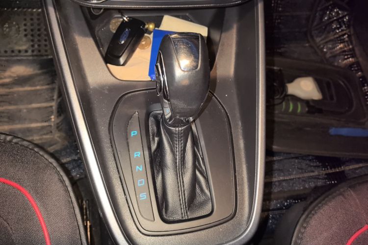 福特 福睿斯 2019款 改款 1.5L 自动悦享型 国VI中控内饰18