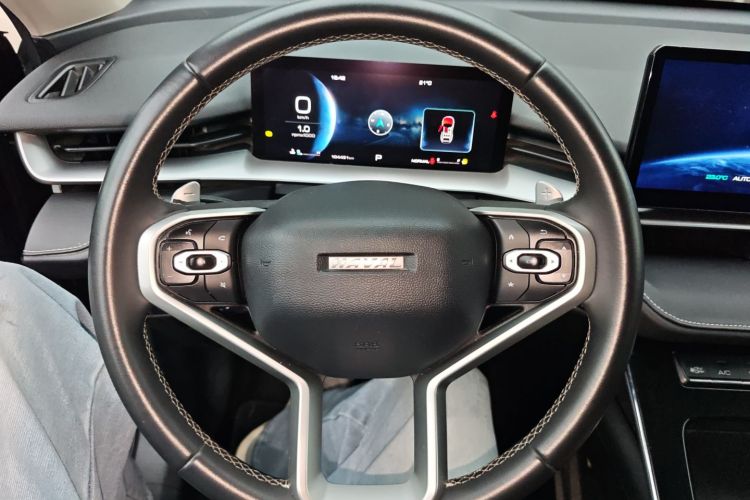 哈弗H6 2021款 第三代 1.5T 自动两驱Pro中控内饰13