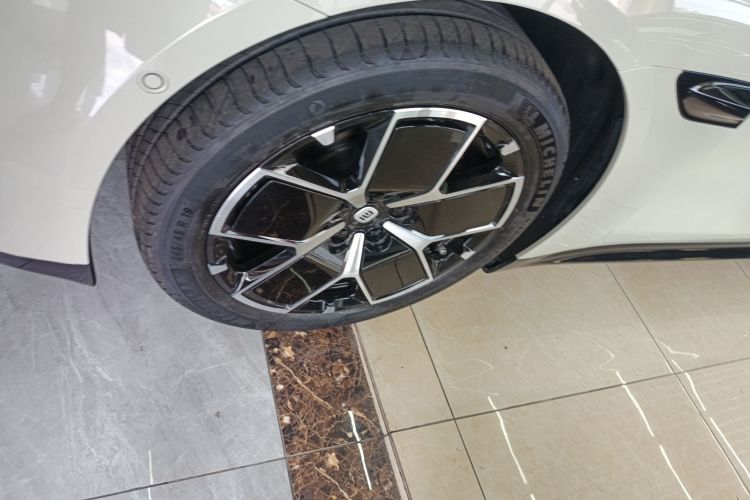 小米汽车 小米SU7 2024款 后驱超长续航高阶智驾Pro版车身外观35