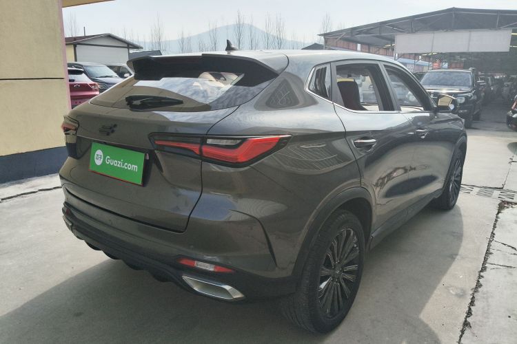 长安欧尚X5 2021款 改款 1.5T DCT豪华型车身外观7