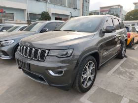 Jeep 大切诺基(进口) 2021款 3.0L 80周年纪念版