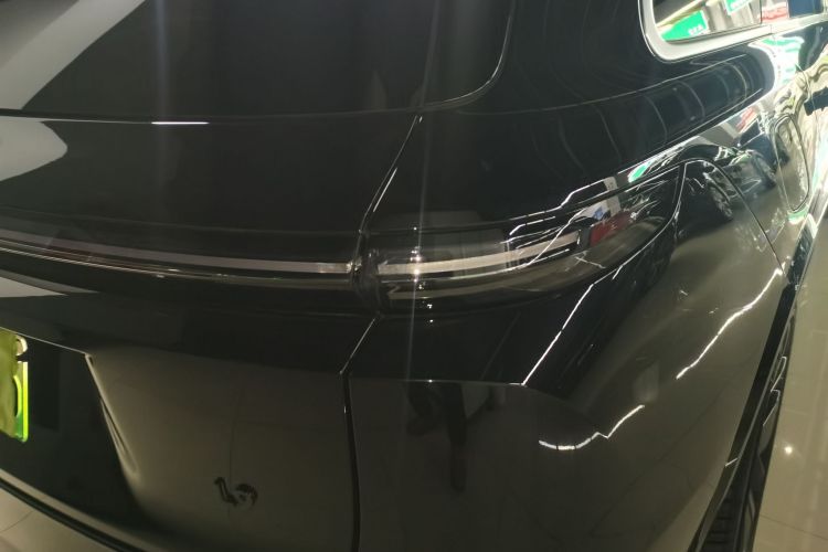 理想汽车 理想L9 2024款 Ultra车身外观6001