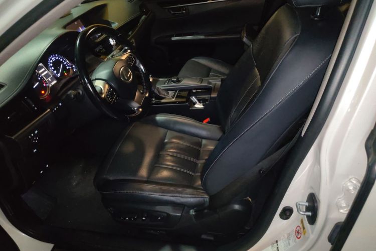 雷克萨斯ES 2016款 200 Midnight特别限量版中控内饰19