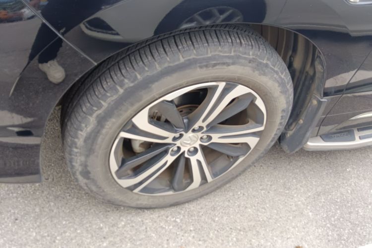 本田UR-V 2017款 370TURBO 两驱尊贵版 国V车身外观6007