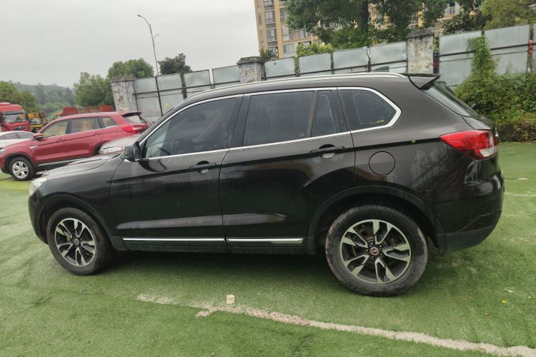 汉腾汽车 汉腾X7 2016款 2.0T 手动豪华型车身外观4
