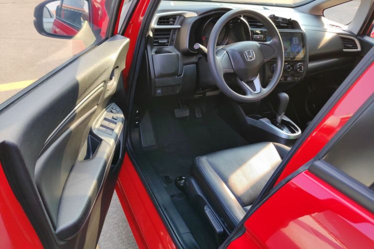 本田 飞度 2018款 1.5L CVT舒适天窗版中控内饰20