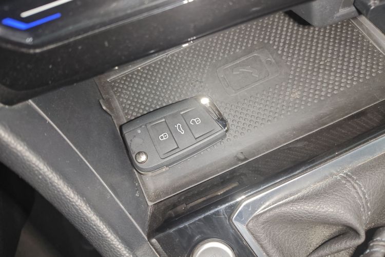 大众 速腾 2023款 300TSI DSG卓越版中控内饰11