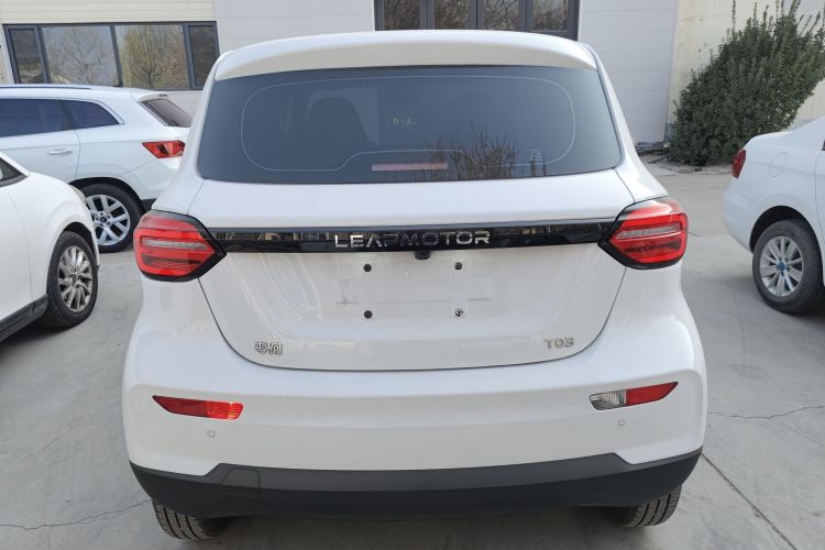零跑汽车 零跑T03 2025款 310舒享版车身外观6