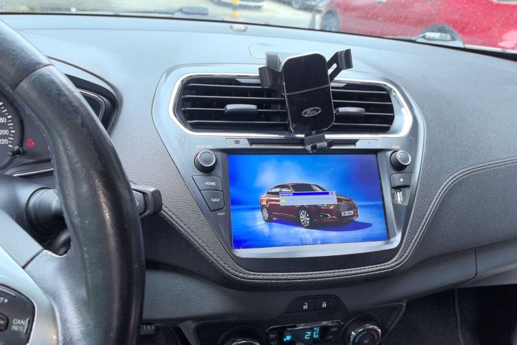 福特 福睿斯 2015款 1.5L 自动时尚型局部细节16