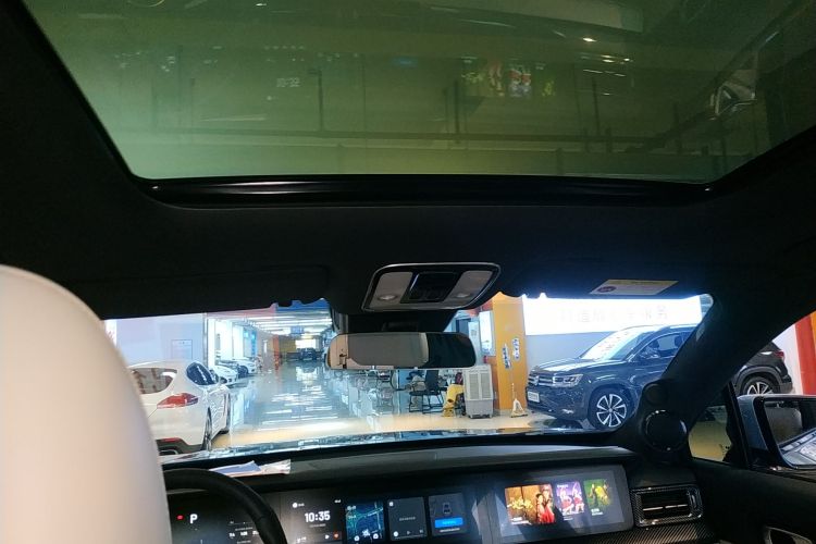 理想汽车 理想ONE 2021款 增程6座版局部细节22