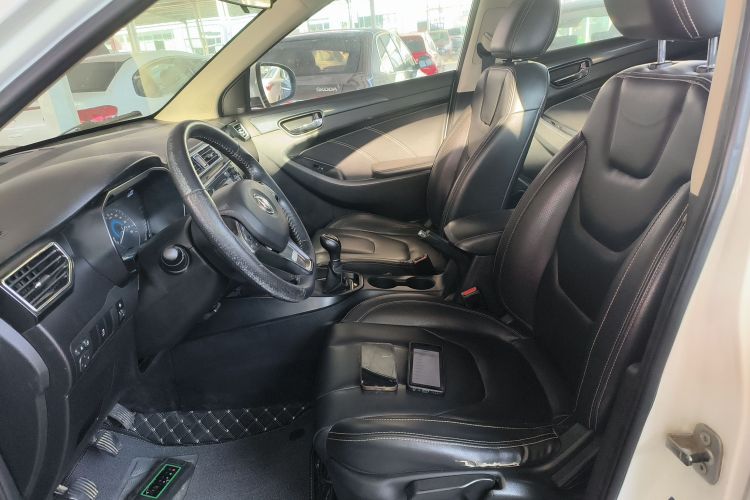 东风风光 风光580 2016款 1.8L 手动舒适型中控内饰19