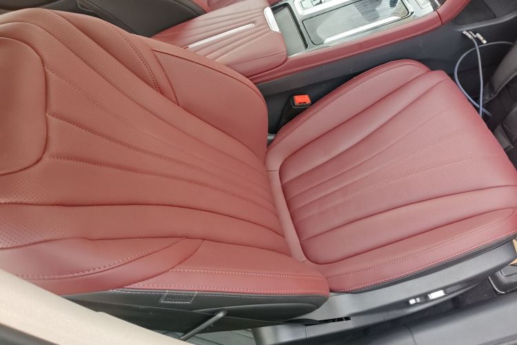 红旗H5 2025款 1.5T DCT旗韵版局部细节41