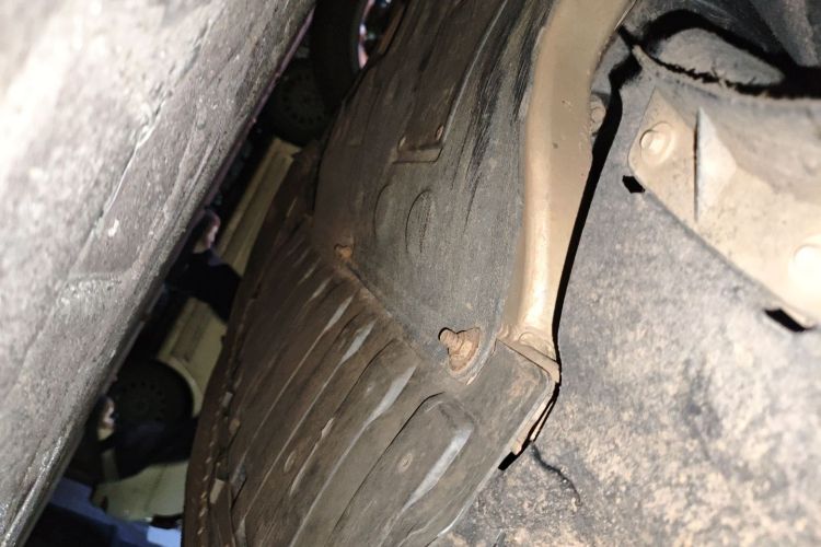 别克 威朗 2020款 20T CVT领先型局部细节9008