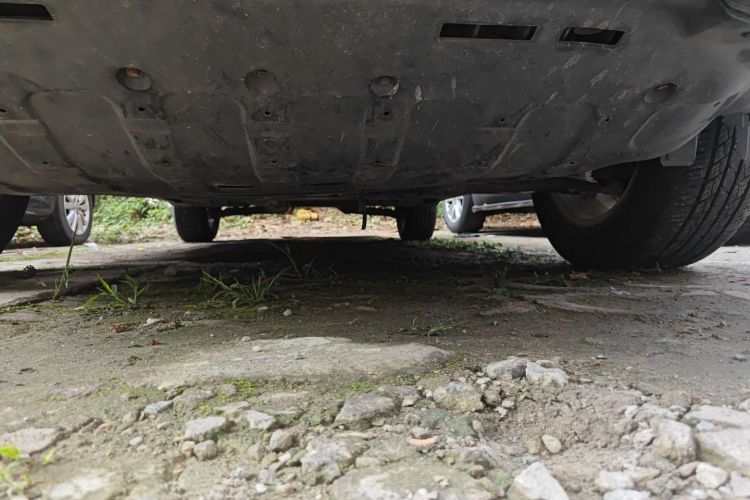 北京现代ix35 2012款 2.0L 自动两驱精英版GLS局部细节9008