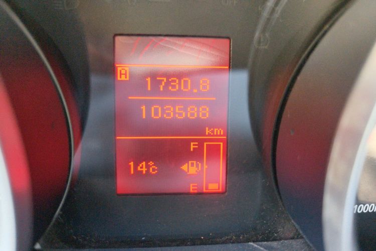 三菱 翼神 2013款 时尚版 1.8L 手动舒适型中控内饰15