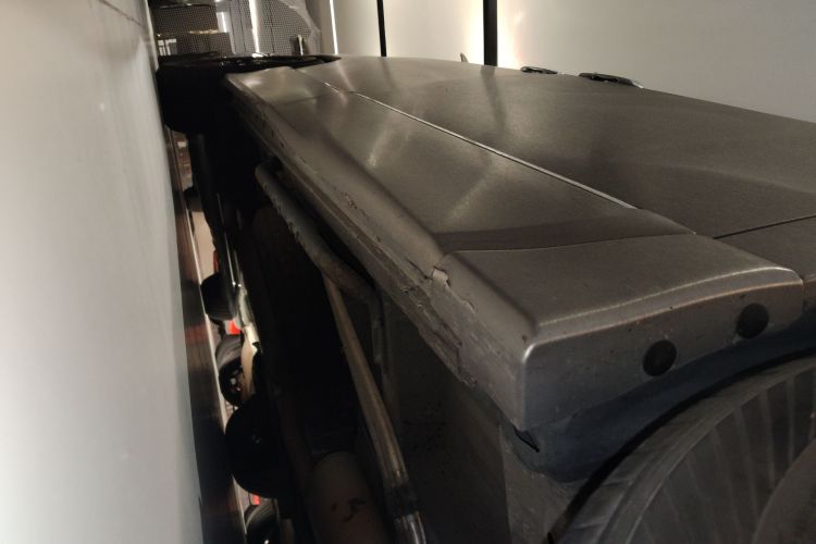 日产 贵士 2013款 3.5L SL局部细节9001