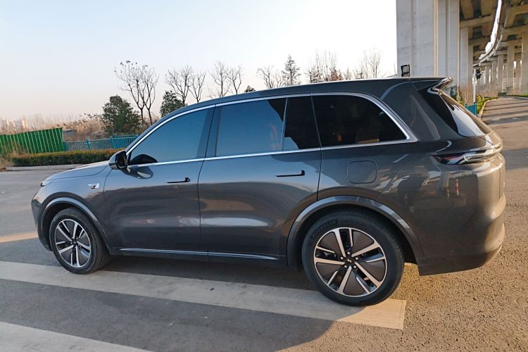 理想汽车 理想L8 2024款 Pro车身外观6003