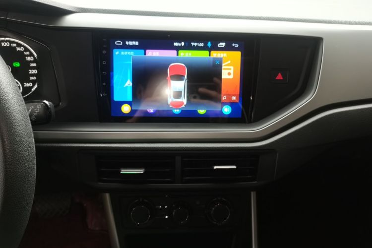 大众 Polo 2019款 Plus 1.5L 自动全景乐享版中控内饰16