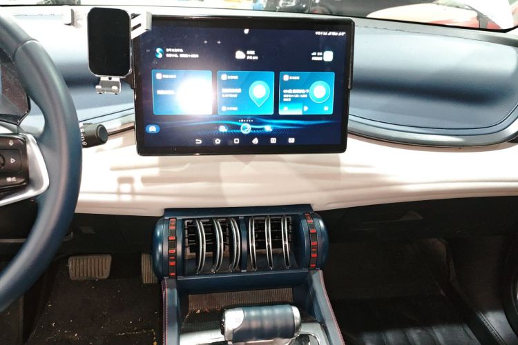 比亚迪 元PLUS 2022款 510KM 尊荣型中控内饰16