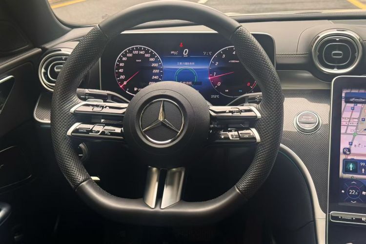奔驰C级 2024款 改款 C 260 L 运动版中控内饰13