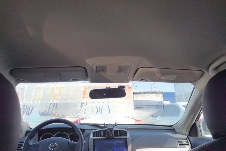 日产 轩逸 2018款 经典 1.6XE 手动舒适版中控内饰22