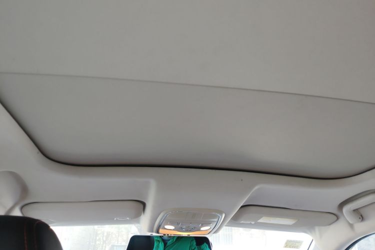 哈弗H2s 2017款 红标 1.5T 双离合精英型局部细节22