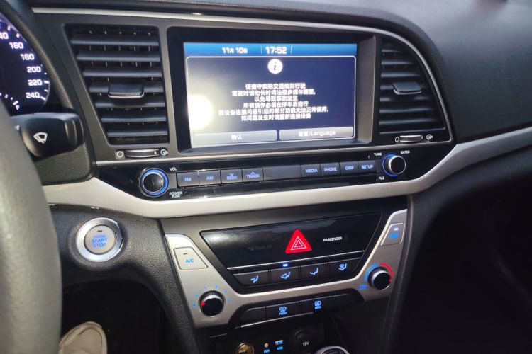 现代 领动 2016款 1.6L 自动智炫·精英型局部细节16