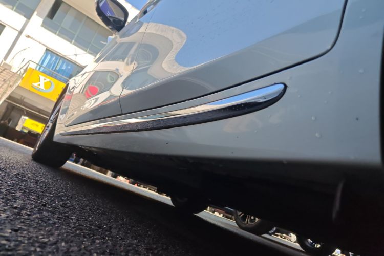 英菲尼迪Q50L 2018款 2.0T 进享版 国V局部细节9002